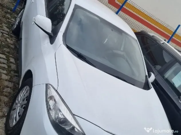 Renault Fluence 2016. benzina 1.6 i