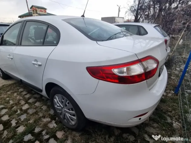 Renault Fluence 2016. benzina 1.6 i