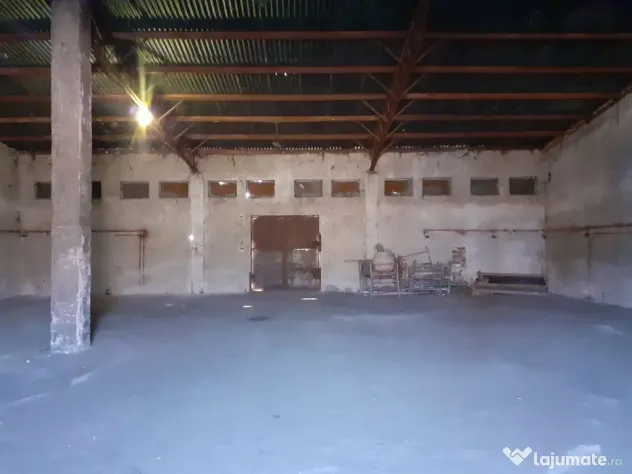 Zona metrou Republica, Industriilor - hale diverse dimien...