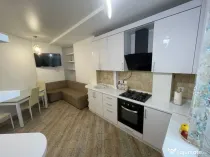 Apartament o camera zona strazii Parang