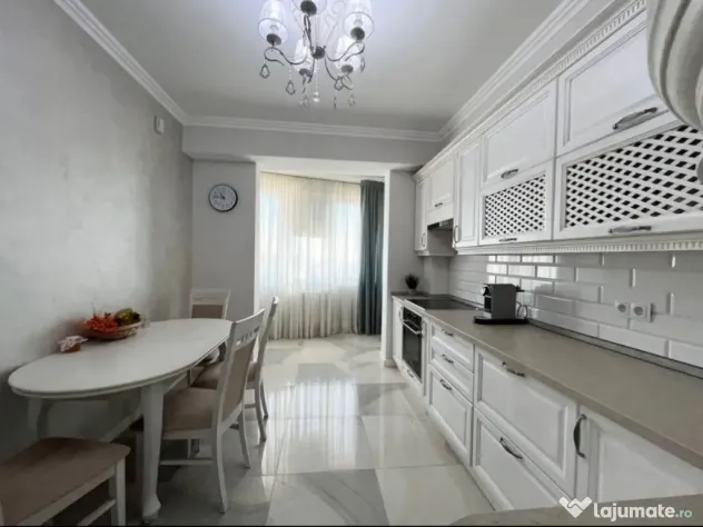 2 camere in Floresti