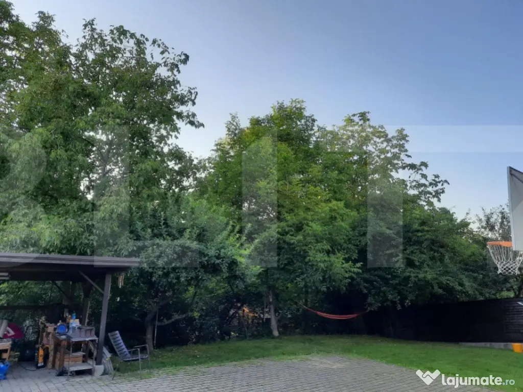 Vanzare casa individuala, 500 mp utili, 500 mp teren, front