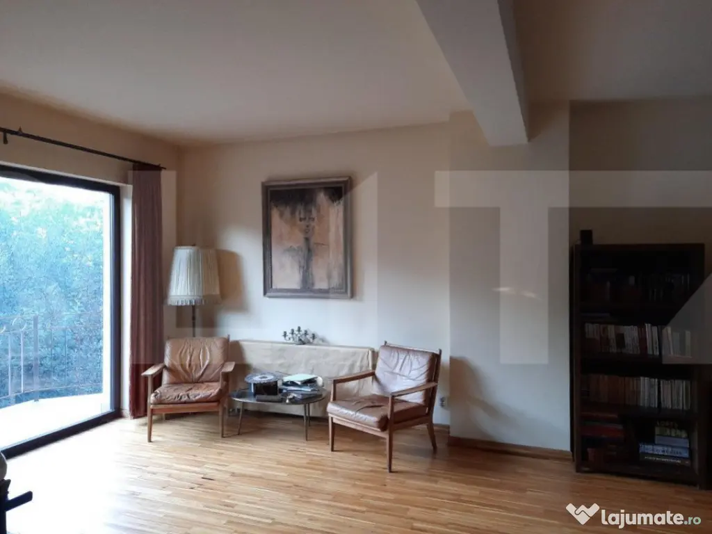 Vanzare casa individuala, 500 mp utili, 500 mp teren, front