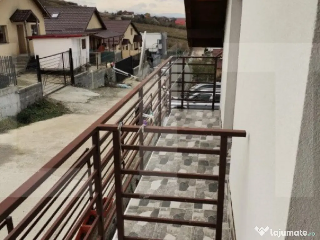 Oportunitate! Investiție!Casă finisata,4 camere,126 mp, 35