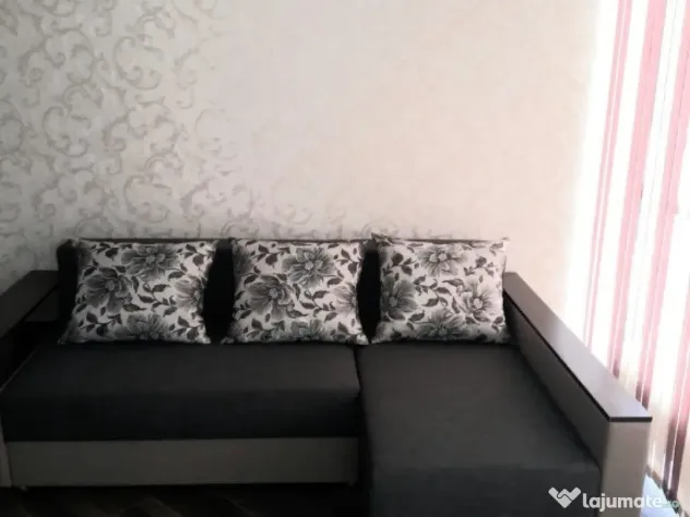 Inchiriez apartament cu 1 camera in zona Ultracentrala