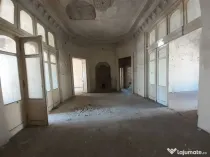 Casa in stil brancovenesc si teren 1750 mp in zona Piata ...