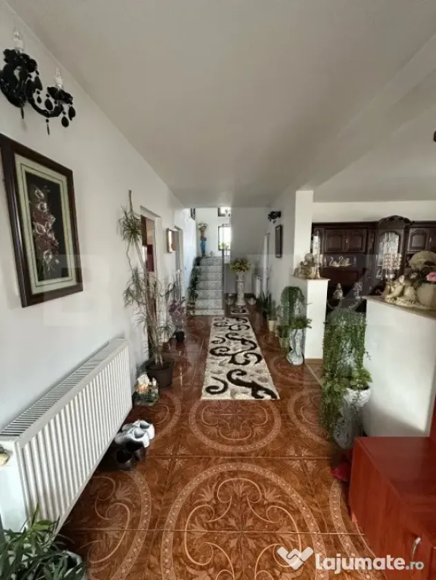 Casă individuală, 200 mp, 600 teren, în Fălticeni