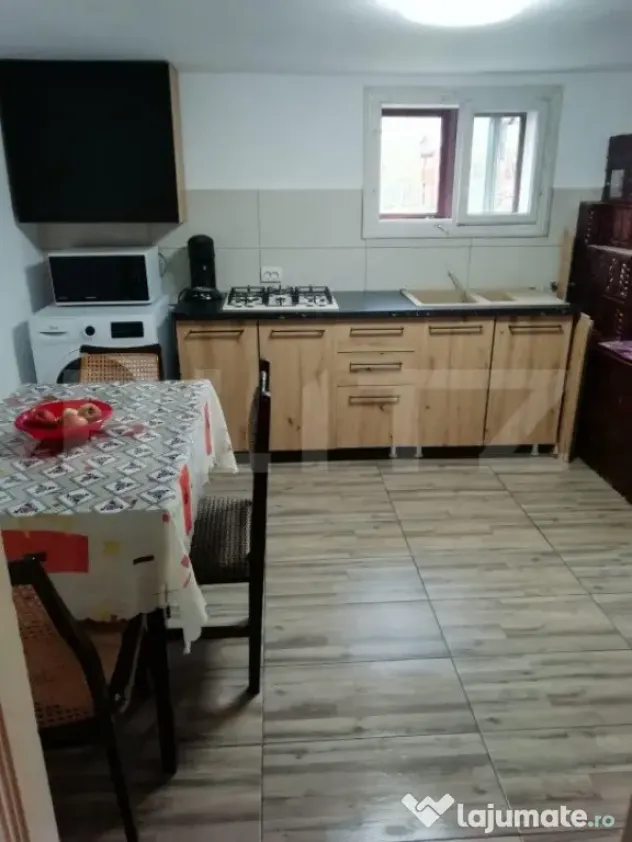 Imobil cu destinatie turistica, Moldovita, 500mp