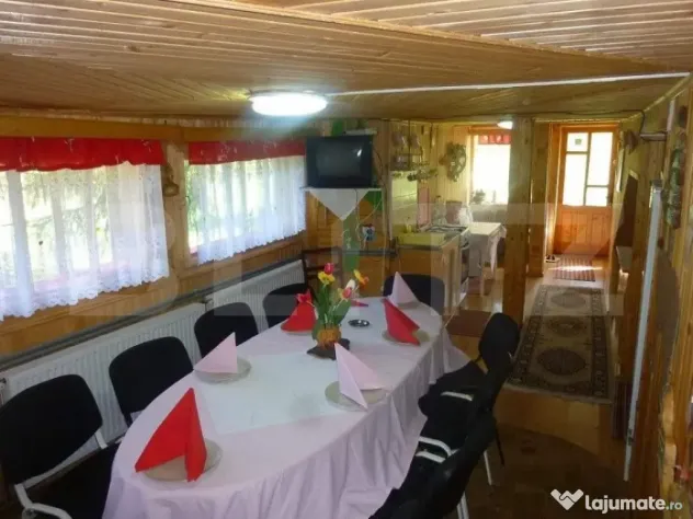 Ocazie unica! Cabana 180 mp utili, teren, Dorna Arini