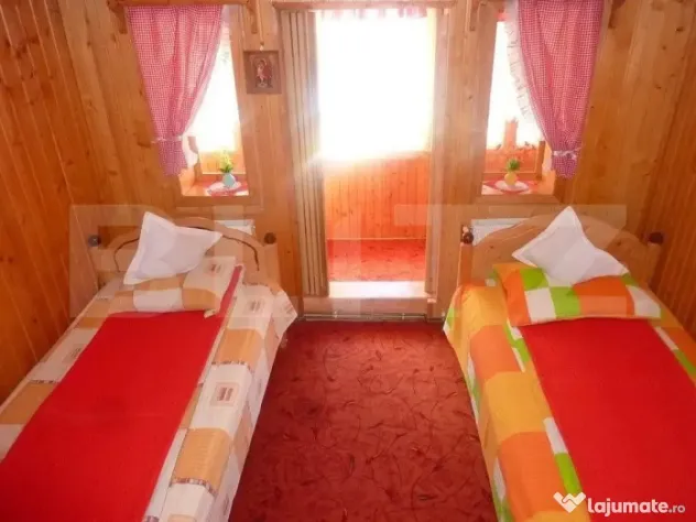 Ocazie unica! Cabana 180 mp utili, teren, Dorna Arini