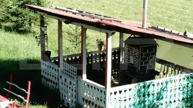 Ocazie unica! Cabana 180 mp utili, teren, Dorna Arini
