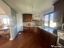 Casa de vanzare | 384mp construiti | Botiz