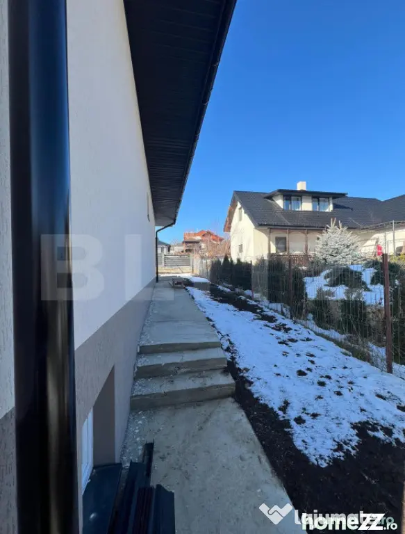 Casa noua, 3 camere, plan parter, 120mp construiti, 550mp te - Iasi (Iasi)