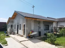 Casă 3 camere, 90 mp, teren 611 mp, Paulești