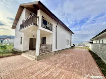 Casa individuala cu 4 camere, 2 terase, 189mp, 2 balcoane
