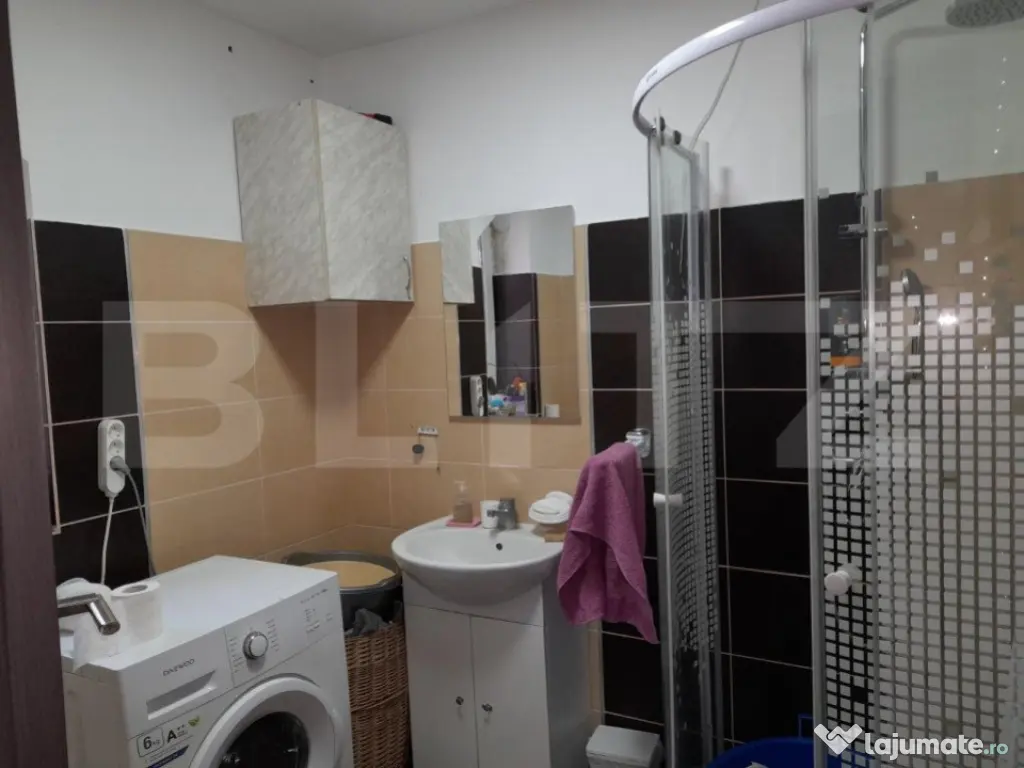 Casa cu 6 camere cu piscina și foisor Brasov