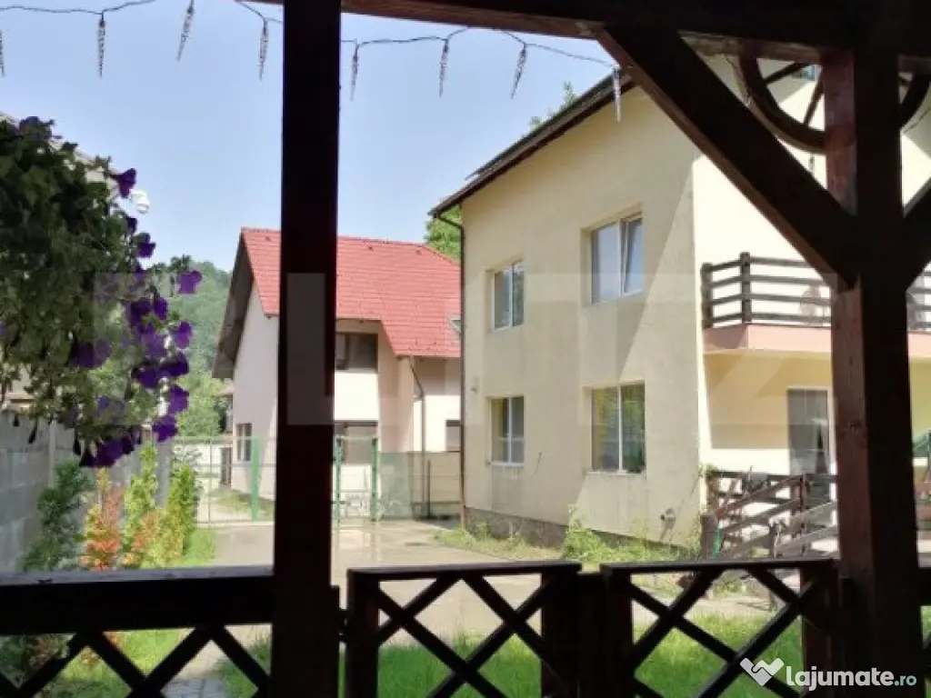 Casa cu 6 camere cu piscina și foisor Brasov