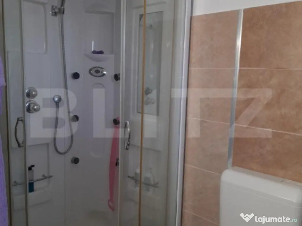 Casa cu 6 camere cu piscina și foisor Brasov