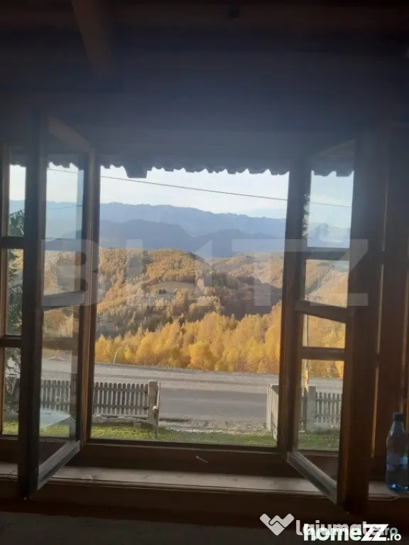 Casa de vacanță, pretabilă pentru pensiune în Moieciu - Moieciu de Jos (Brasov)