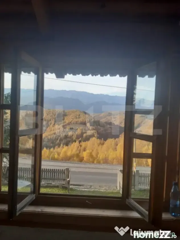 Casa de vacanță, pretabilă pentru pensiune în Moieciu - Moieciu de Jos (Brasov)