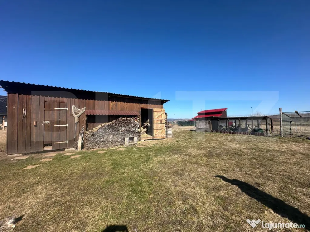 Casă spațioasă cu teren 1000 mp | 5 dormitoare | Terasă