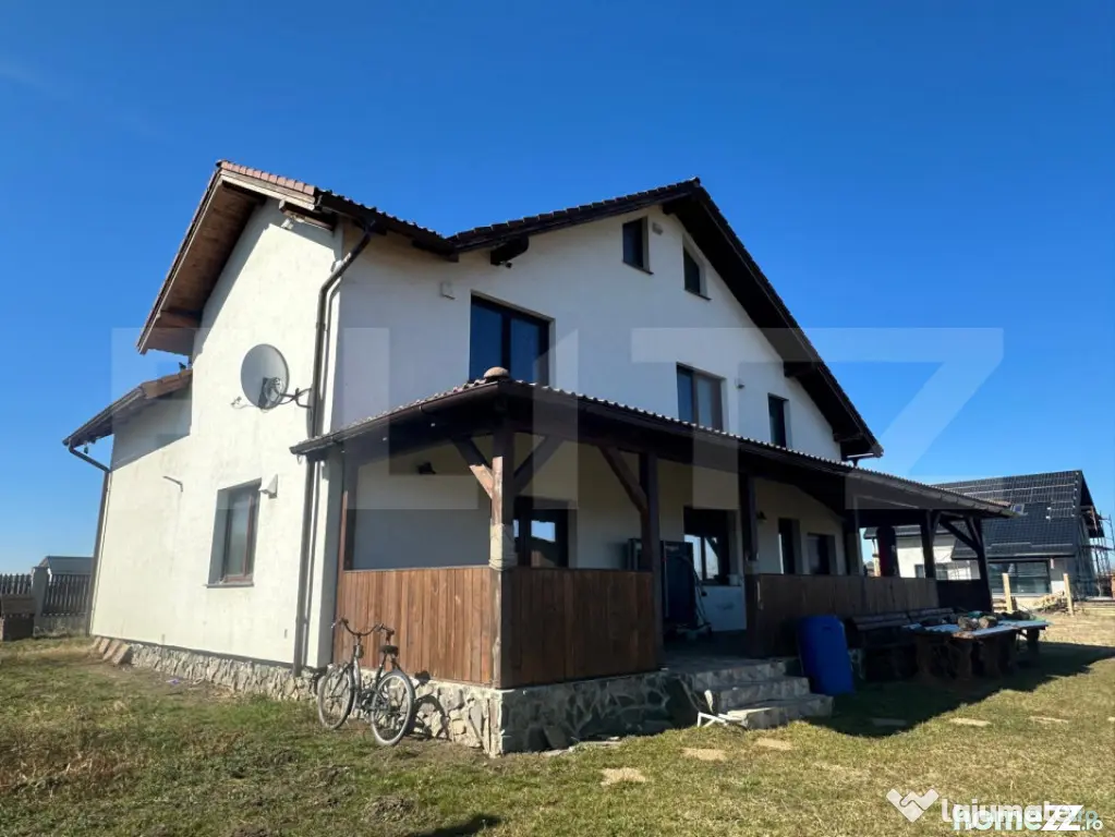 Casă spațioasă cu teren 1000 mp | 5 dormitoare | Terasă - Bod (Brasov)