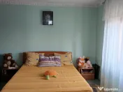 MAHMUDIA- CASA BATRANEASCA 4 CAMERE,TEREN 990 MP. 