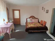 MAHMUDIA- CASA BATRANEASCA 4 CAMERE,TEREN 990 MP. 