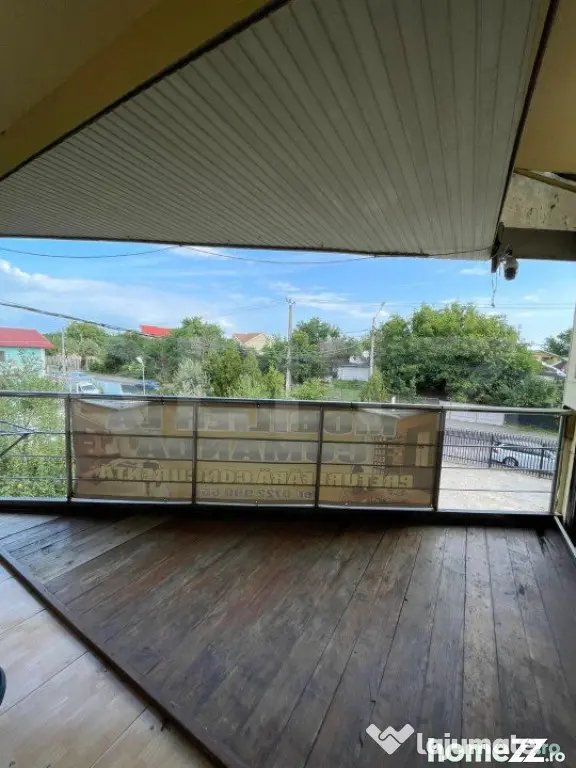 Spatiu comercial 300 mp, teren 1000 mp ,Caramidari - Targoviste (Dambovita)