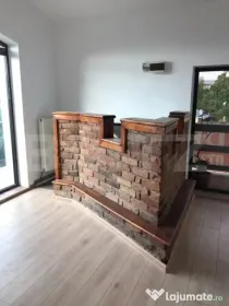 Spatiu comercial de 641 mp, 825 mp teren, Campina
