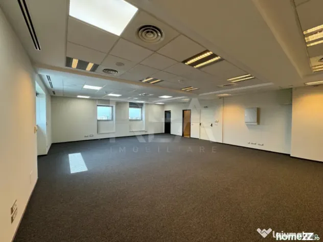 Spatiu pretabil Showroom | Stradal | Centura Otopeni - Tunari (Bucuresti-Ilfov)