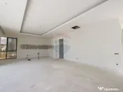 EXCLUSIVITATE RE/MAX! Vânzare casă semifinisată în Bo... 