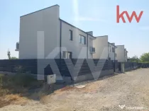 Casă frumoasă, 238 mp, Cârcea