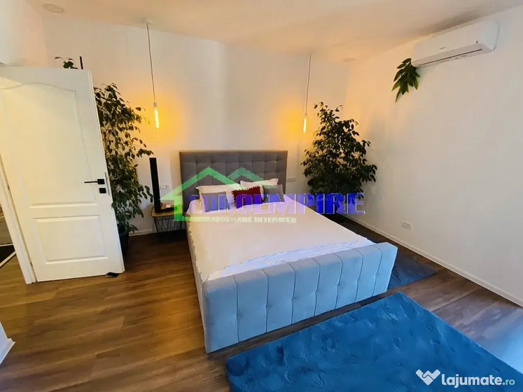 Apartament 4 camere de inchiriat zona Piata Ovidiu - Peninsula