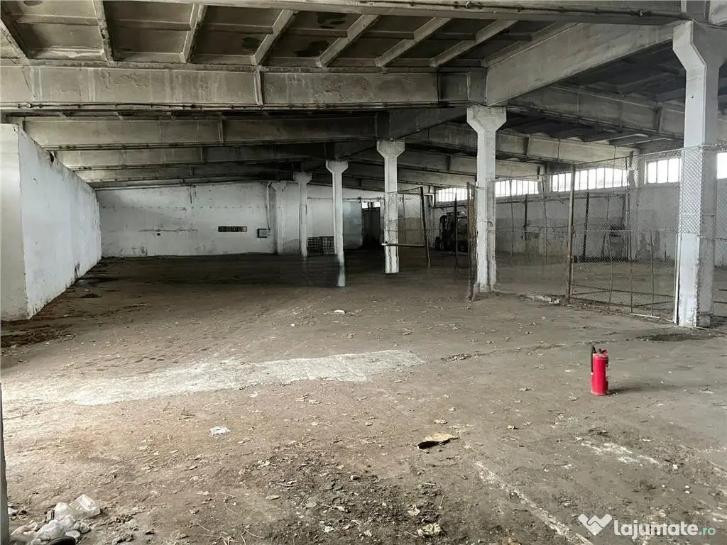 Spatii industriale , teren ,silozuri si Fabrica de nutret...