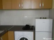 Garsoniera cu balcon de 8 mp loc de parcare si boxa demisol, 