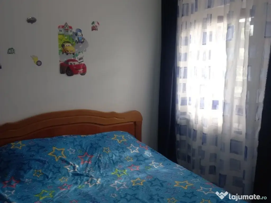 Casa P+1 zona centrala.