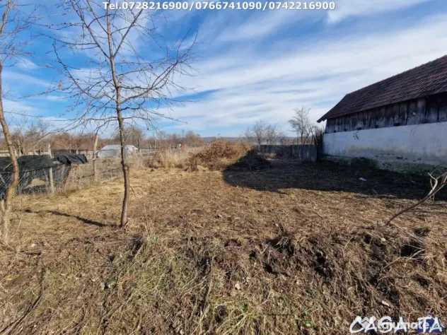 Teren Intravilan (1400 mp), situat in Telesti