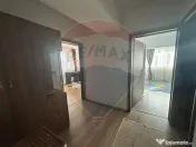 Apartament cu 4 camere de închiriat în zona Calea Bucur... 