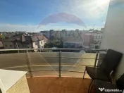 Apartament cu 4 camere de închiriat în zona Calea Bucur... 