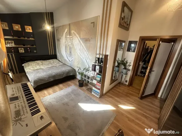 Apartament 4 camere zoma Piata Ovidiu - Peninsula