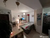 Apartament de vânzare, complet mobilat - Parcare inclusă 