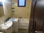 Apartament de vânzare, complet mobilat - Parcare inclusă 