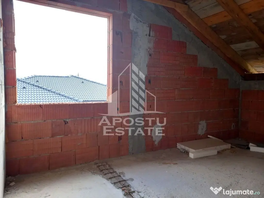 Vila, la rosu, de vanzare, in Sofronea, jud. Arad. - Sofronea (Arad)