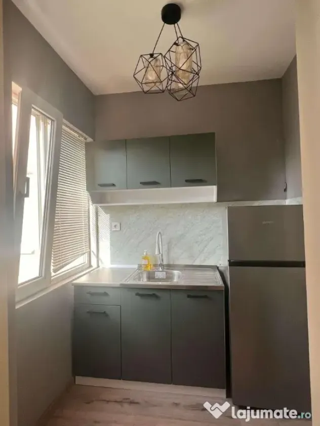 Apartament o camera situat in zona Giroc