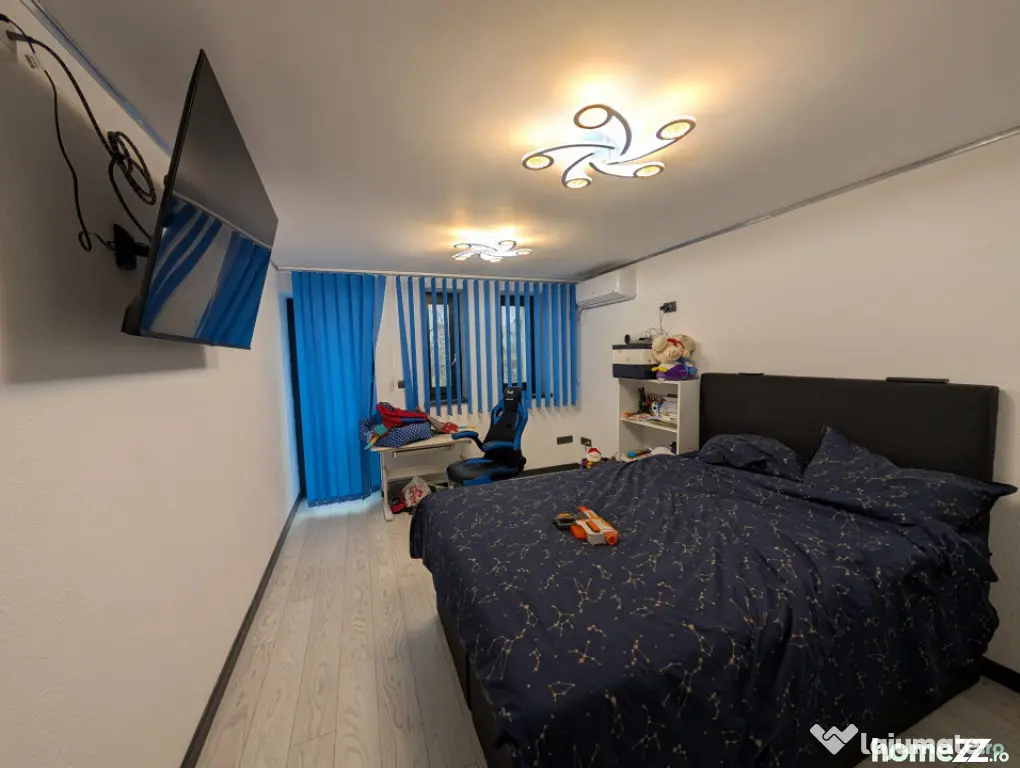Vila deosebita zona Aviatori, teren 800m - Bacau (Bacau)