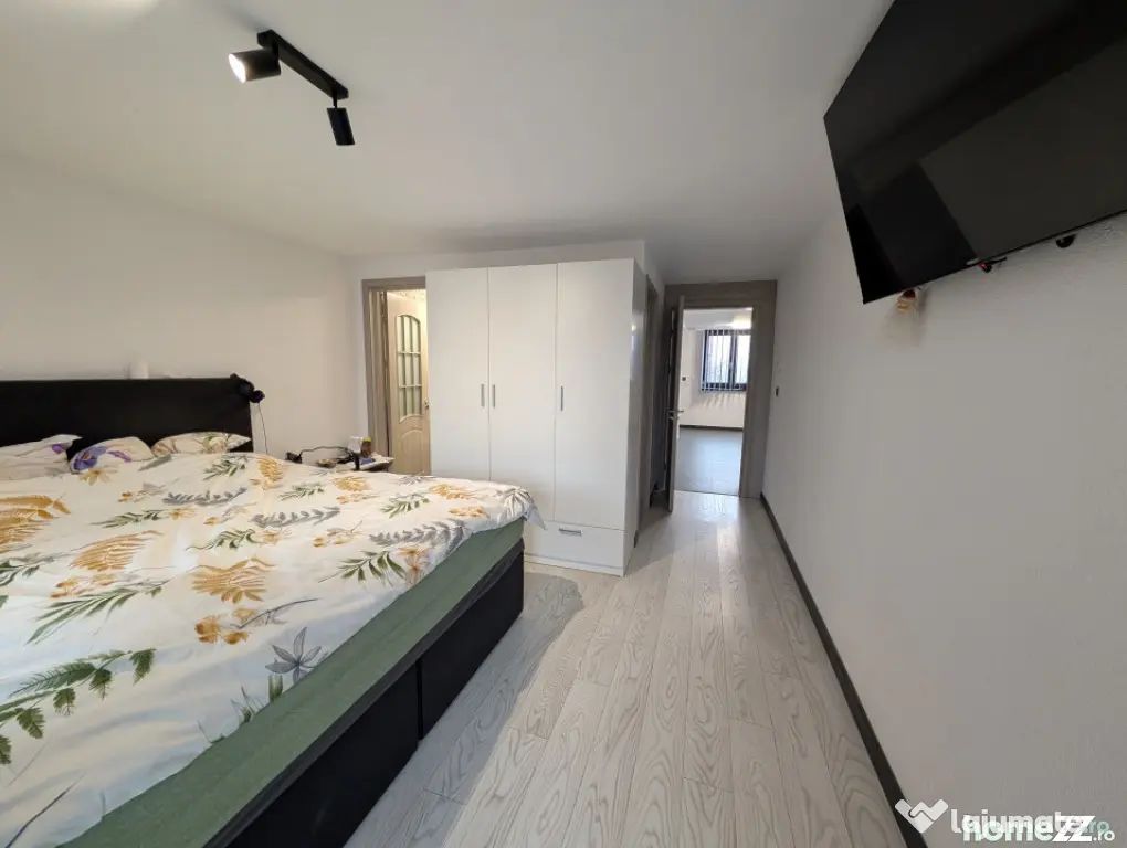 Vila deosebita zona Aviatori, teren 800m - Bacau (Bacau)