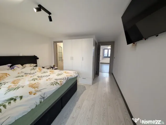 Vila deosebita zona Aviatori, teren 800m - Bacau (Bacau)