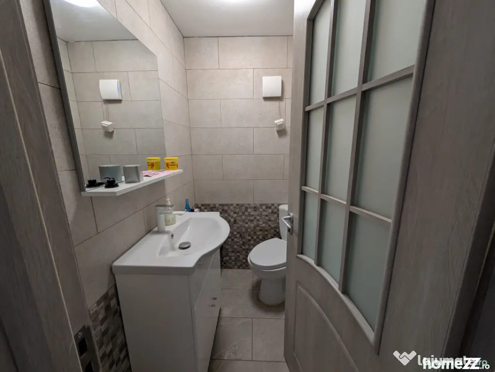 Vila deosebita zona Aviatori, teren 800m - Bacau (Bacau)