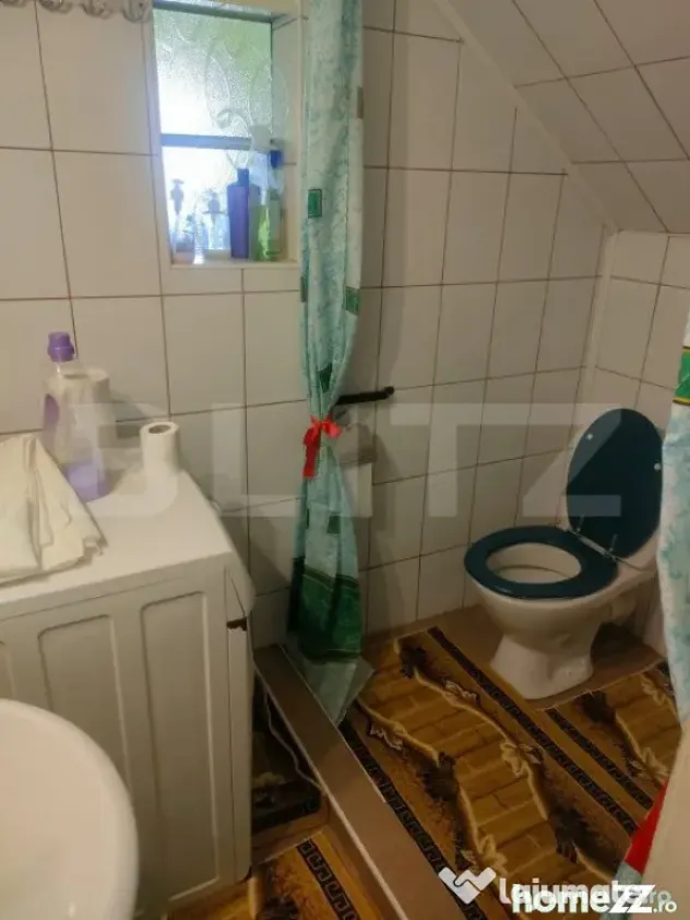 Apartament la casa, zona centrala, 100 mp utili, Radauti